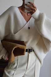 Vanilleeiscreme-Strickpullover mit gerippter Vorderseite und Kreuzmuster